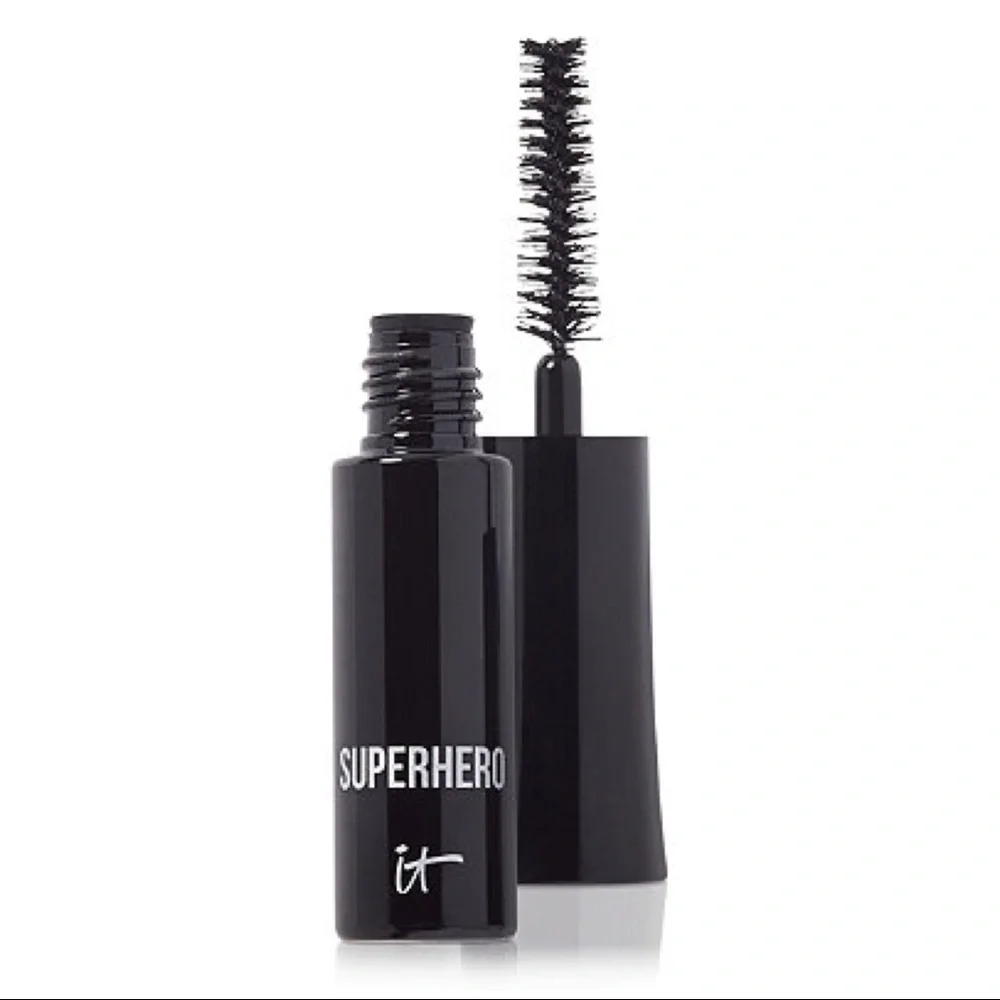IT COSMETICS Superhero Volumizing Mascara Black .17‎ oz Deluxe Travel Size NWT